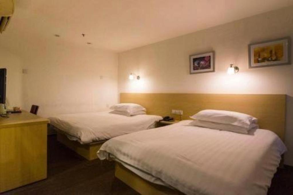 Home Inn Plus Shanghai New International Expo Center Yushan Road Yuanshen Sports Extérieur photo